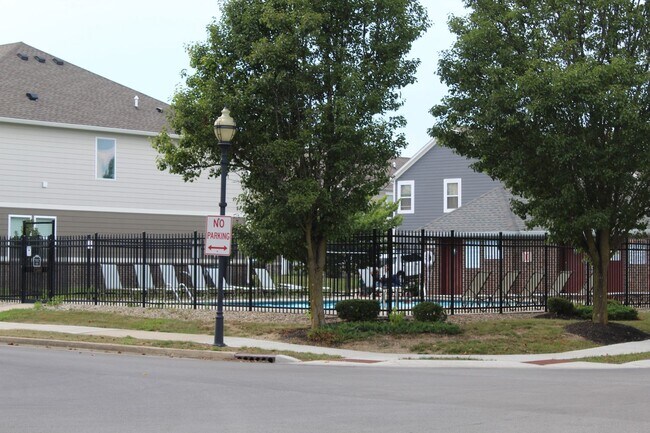 Building Photo - 7265 Governors Row