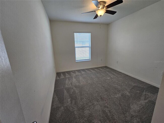 Building Photo - 2058 Ficus St