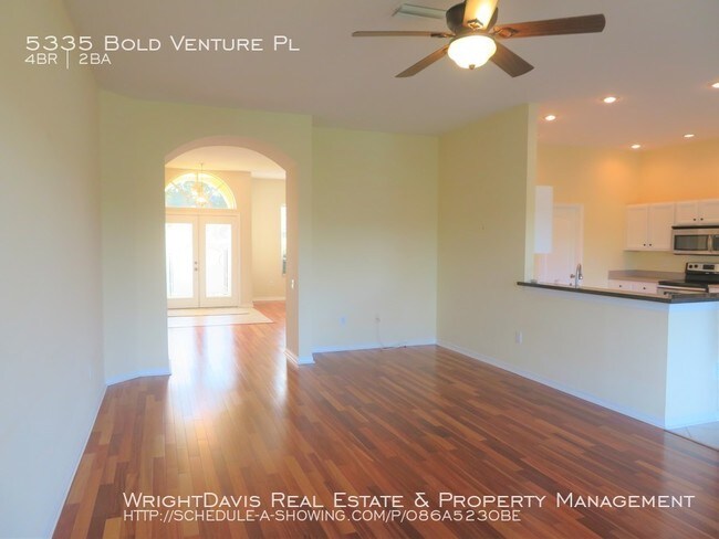 Building Photo - 4/2 in Lexington Oaks Golf Course Community