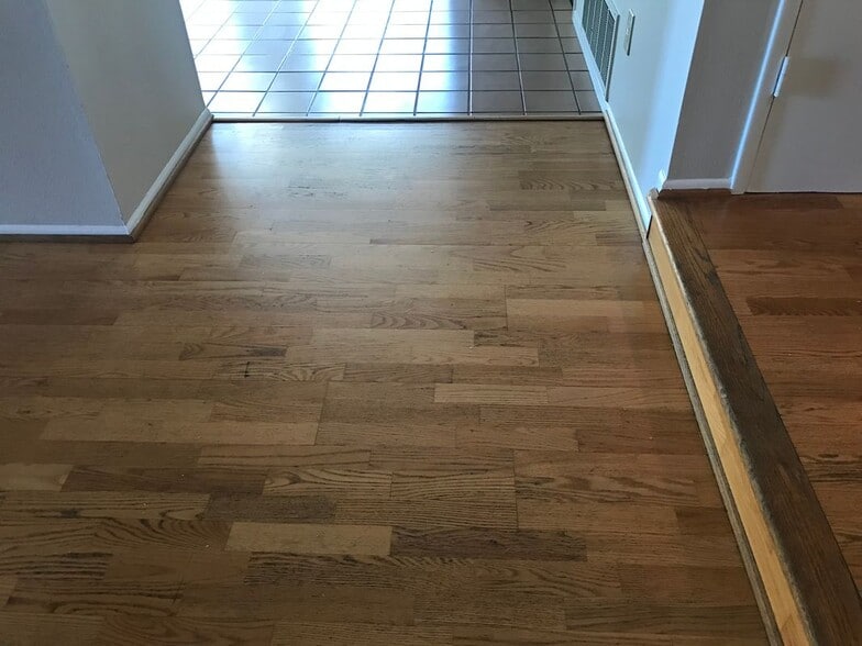 Building Photo - 4592 Benhurst Ave