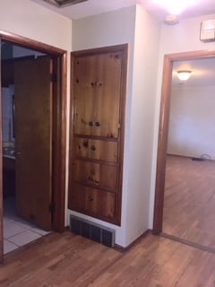 Building Photo - Three Bed / Two Bath Home