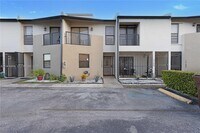 Building Photo - 1758 W 58th St