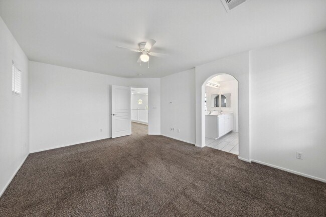 Building Photo - Beautiful Providence 3 Bedroom + Loft Home