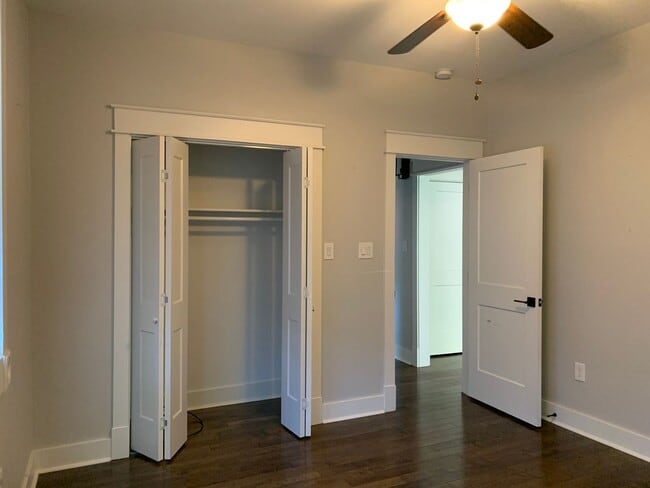 Building Photo - 116 Melrose Cir