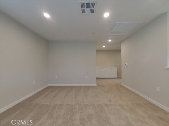Building Photo - 28189 Dwight Dr