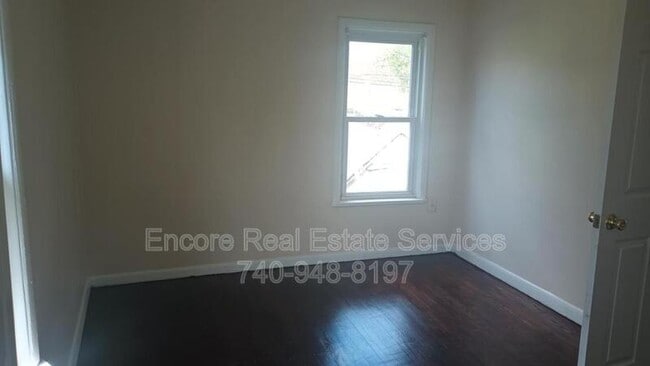 Building Photo - 480 Ridge Ave