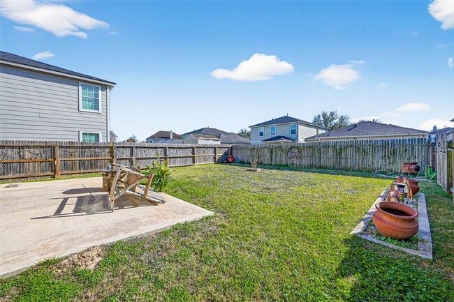 Building Photo - 20631 Tayman Oaks Dr