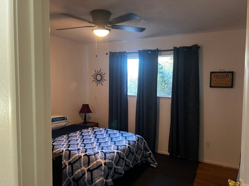 Building Photo - 3 S County Center Dr