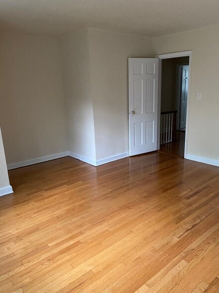 Building Photo - 290 Millburn Ave