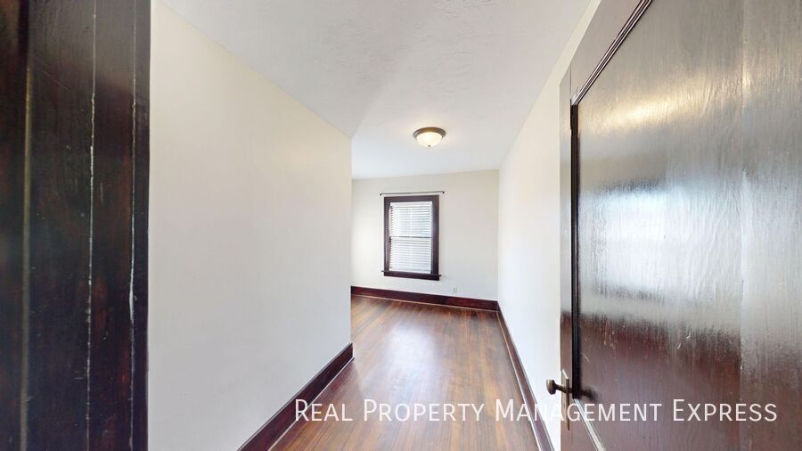 Building Photo - 3 Bedroom 1 Bathroom Home For Rent In Sioux Falls