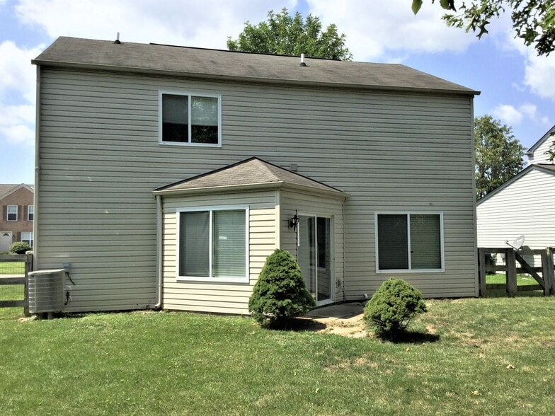 Building Photo - 6560 Black Forest Ct