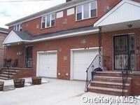 Building Photo - 206-18 45th Rd