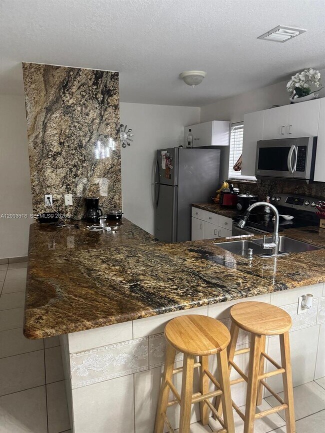 Building Photo - 6763 NW 182nd St