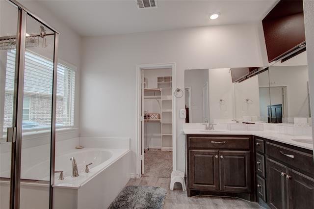 Building Photo - 1083 Sublime Dr