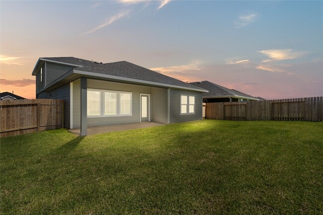 Building Photo - 31711 Farlam Farms Trl