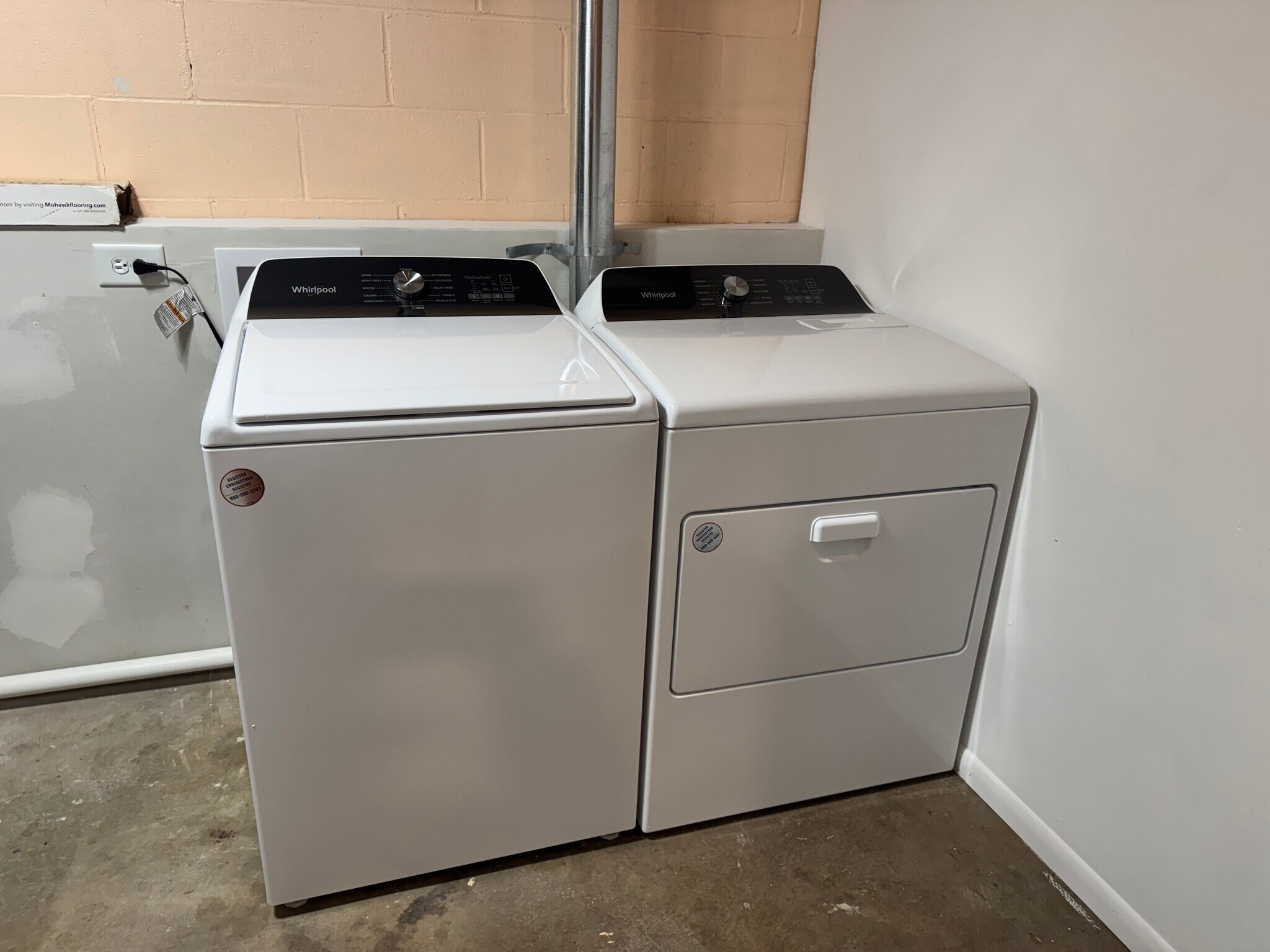 Building Photo - 3319 Marquette St