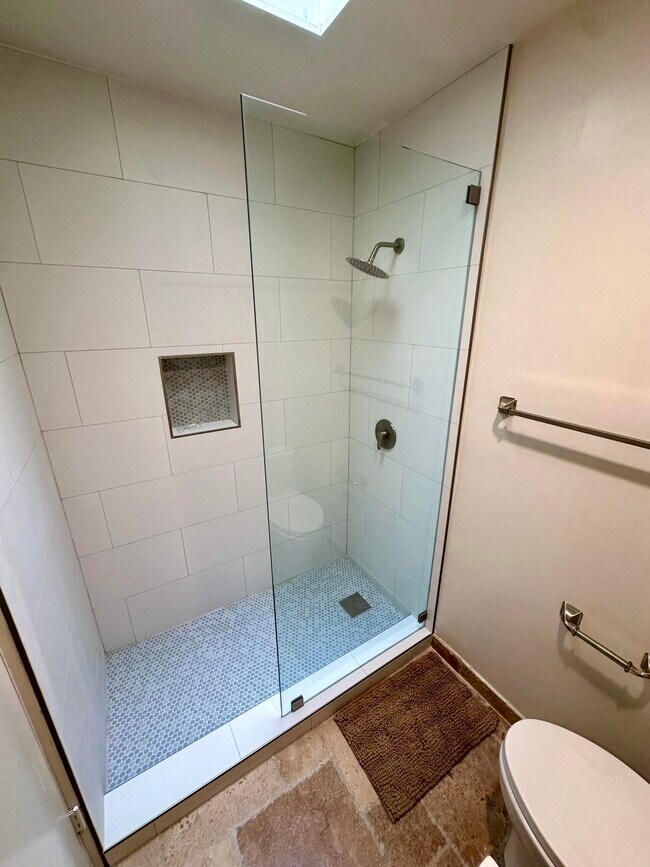 Building Photo - 76705 Sandpiper Dr