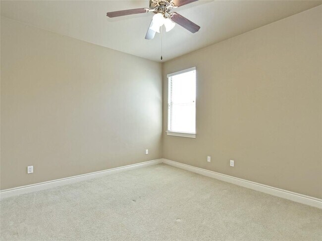Building Photo - 131 Huck Finn Trail