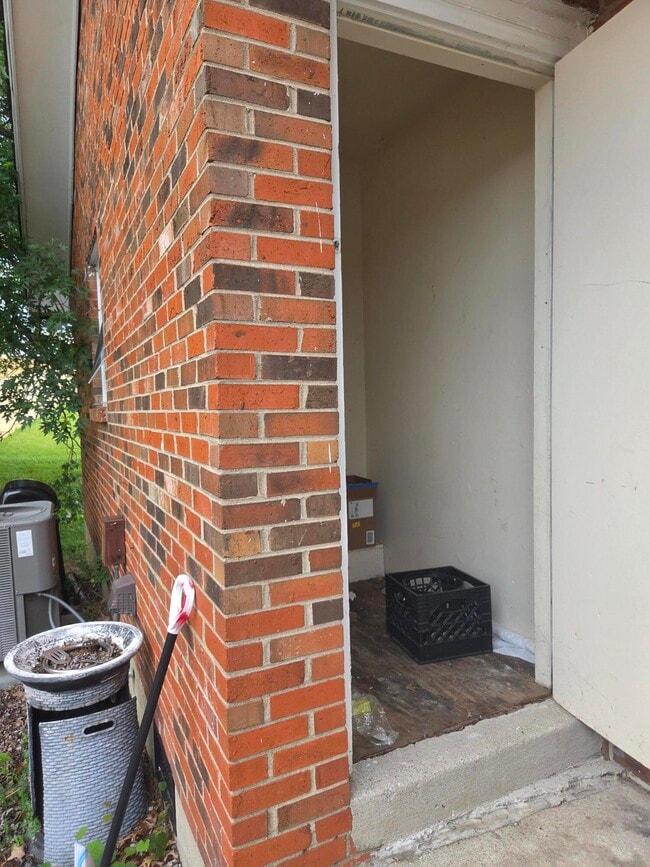 Building Photo - 101 Purcell Dr