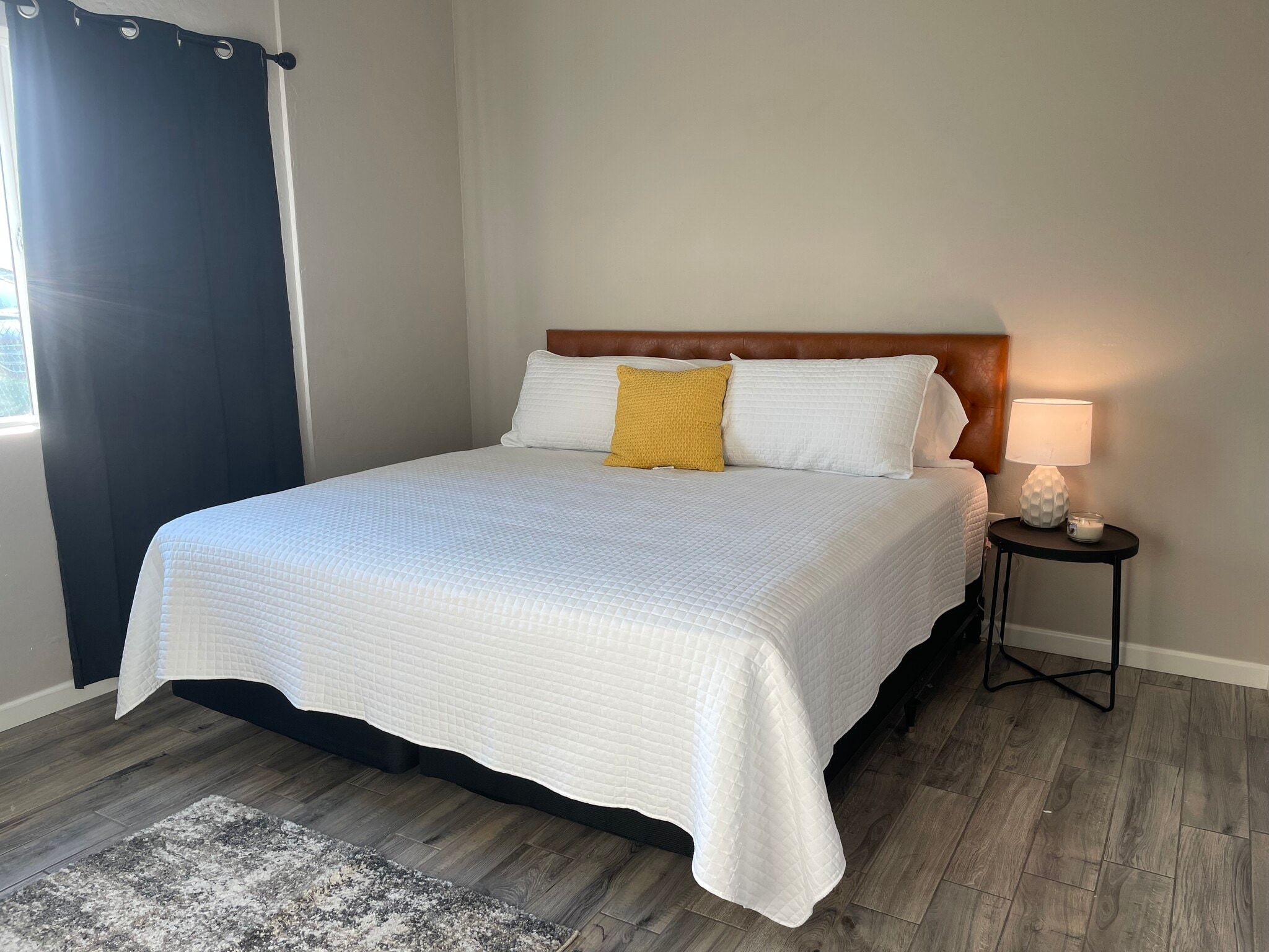 Building Photo - 4561 N Preston Dr