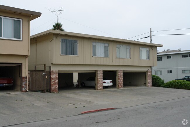 Primary Photo - 1391 Broadway