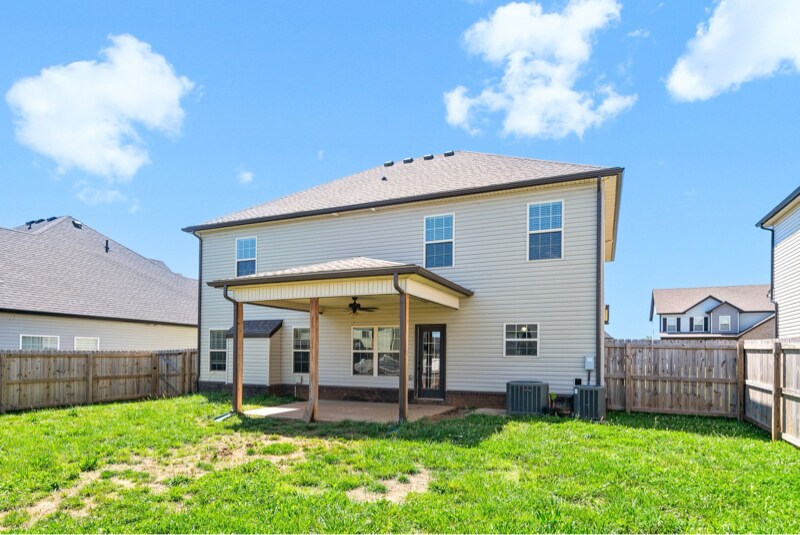 Building Photo - 1613 Kestrel Dr