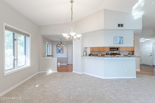 Building Photo - 2099 Winterbourne W