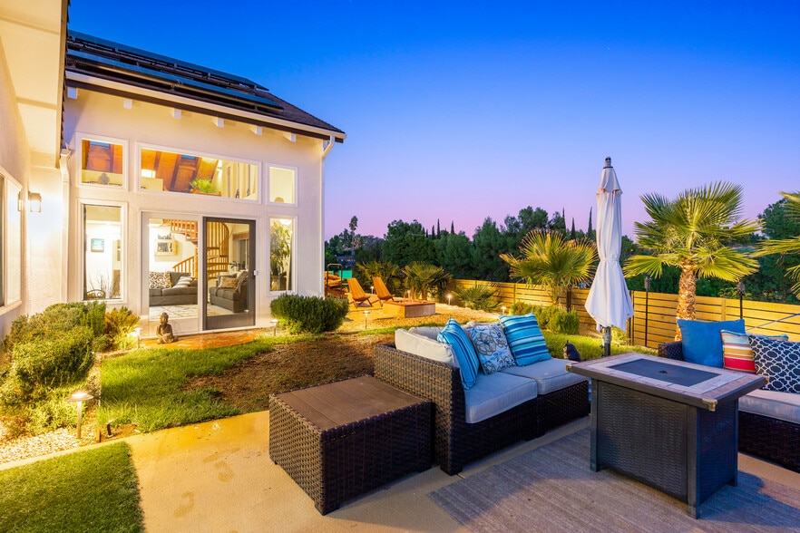 Building Photo - 7130 Gateshead Way