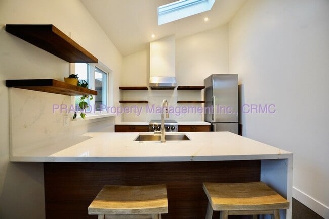 Building Photo - 112 Kinross Dr