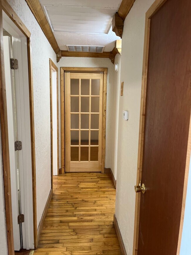 Building Photo - What a stunner, step into your new home