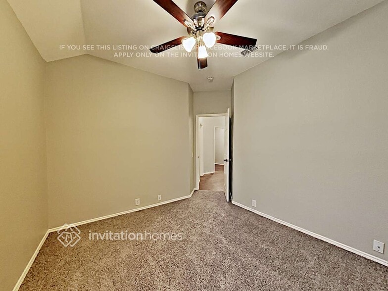 Building Photo - 520 Glenwood Dr