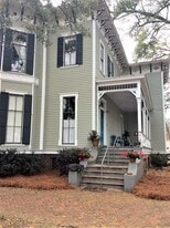 Building Photo - 215 W Gwinnett St