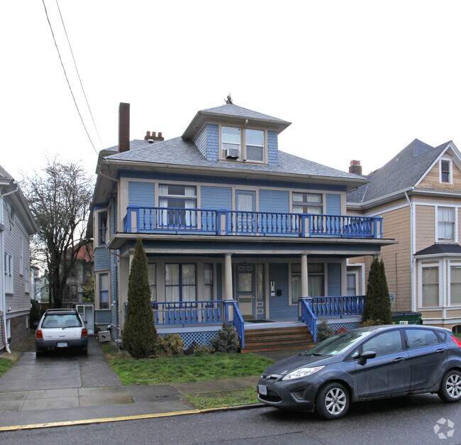 Building Photo - 2265 NW Hoyt St