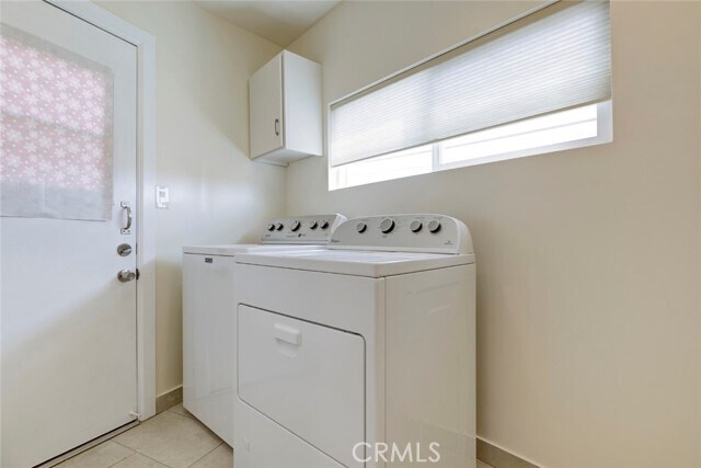 Building Photo - 4018 Somers Ave