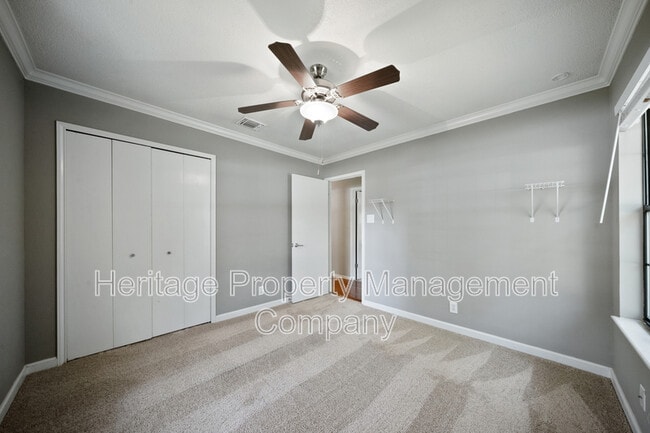 Building Photo - 16722 Lilly Crest Dr