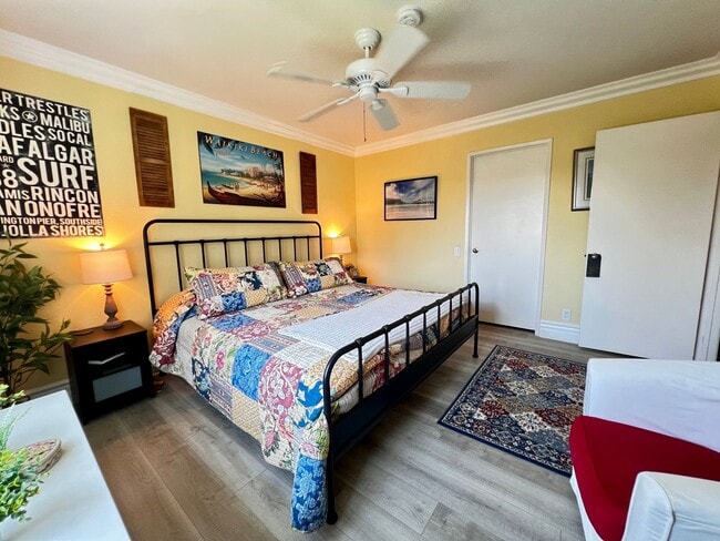 Building Photo - Beautiful 4 bedroom 2 bath House, with man...