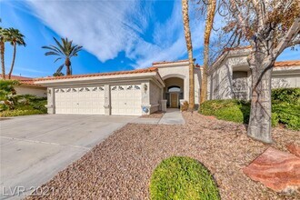 Building Photo - 2229 Fiero Dr