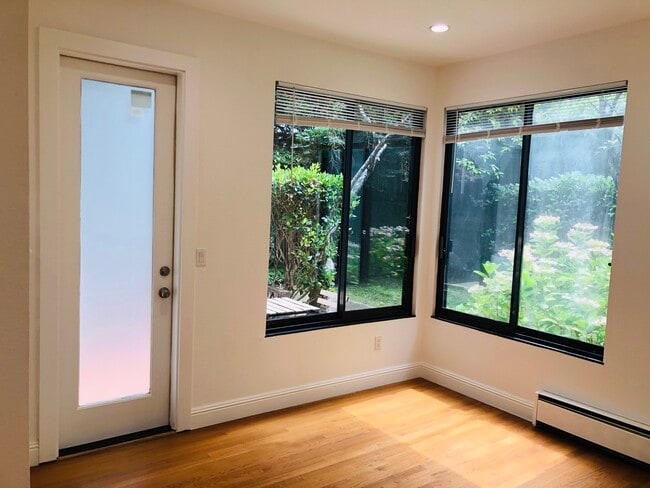 Building Photo - 1755 Filbert St