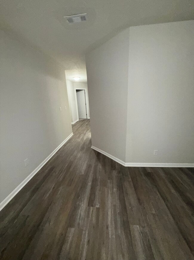 Building Photo - Willowbrook