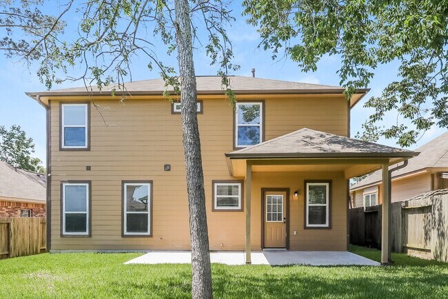 Building Photo - 18428 Sunrise Maple Dr