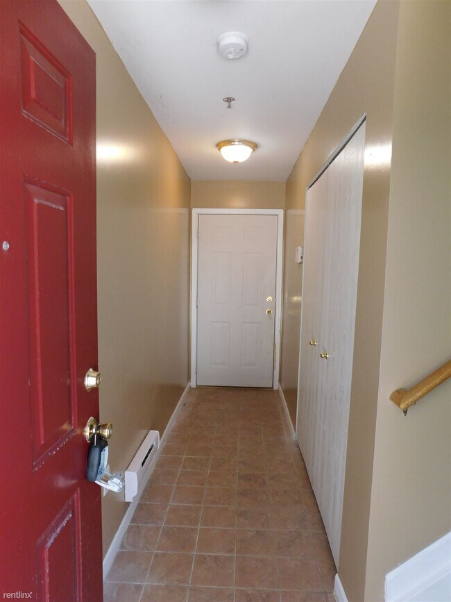 Building Photo - 3 br, 2 bath Condo - 857 Brandon Ave 857B