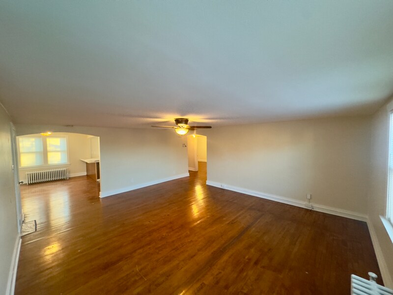 Building Photo - 622 Milwaukee St