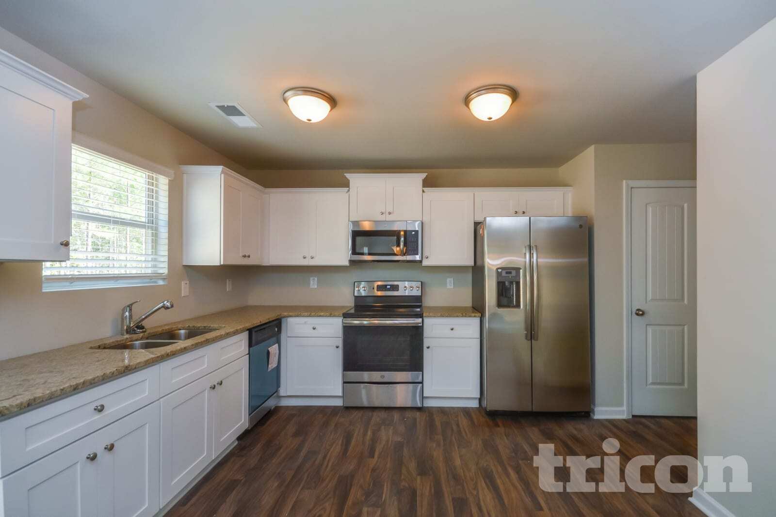 Building Photo - 35 Ascott Trace