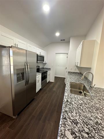 Building Photo - 1989 W Bond St