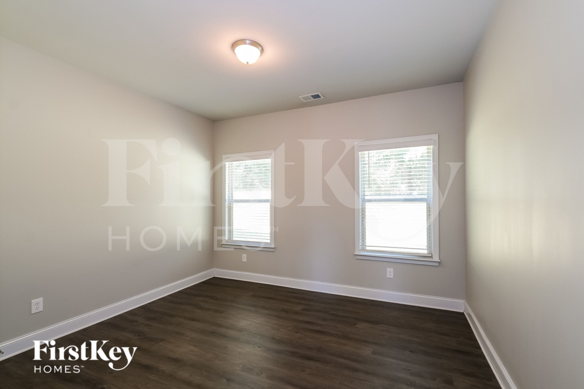 Building Photo - 325 Stonecreek Pkwy