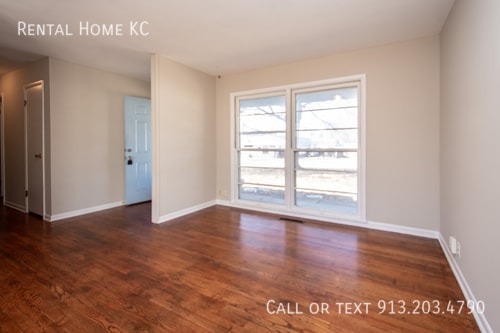 Building Photo - 9427 Gillette St