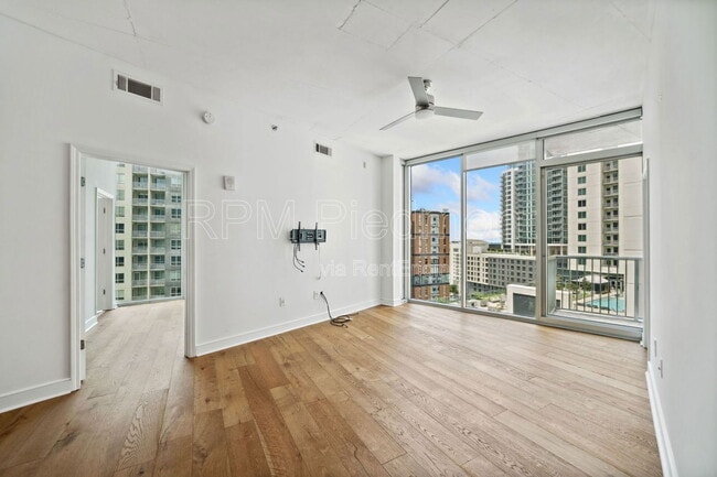 Building Photo - 44 Peachtree Pl NW