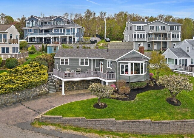 Building Photo - 114 Great Hill Dr