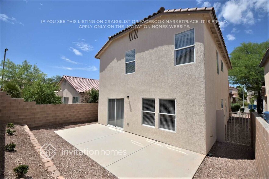 Building Photo - 3137 Cantabria Ct
