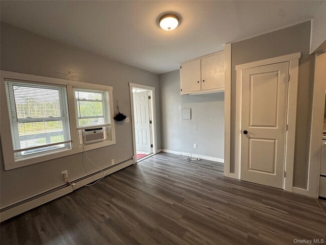 Building Photo - 1399 US-44